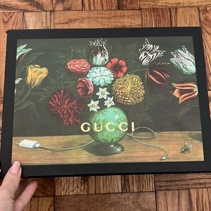 Gucci box